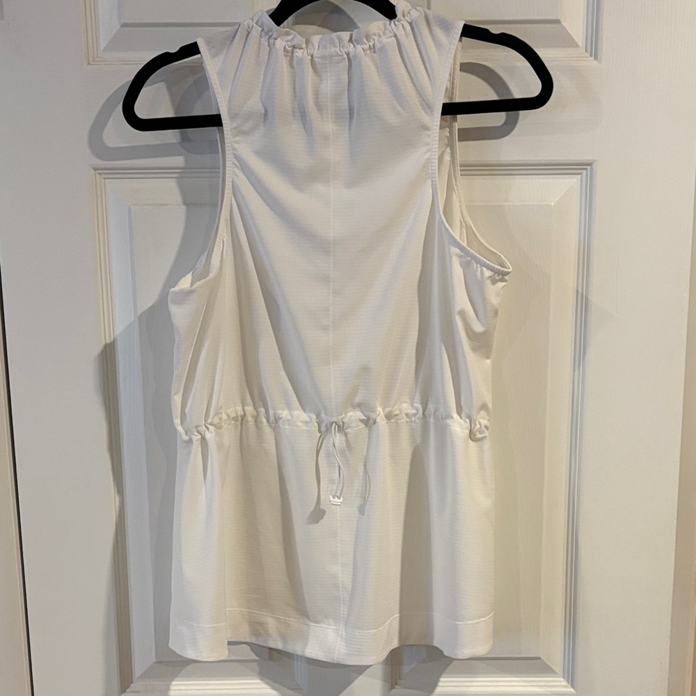 Athleta "Boundless" Tank Size Medium - image 5